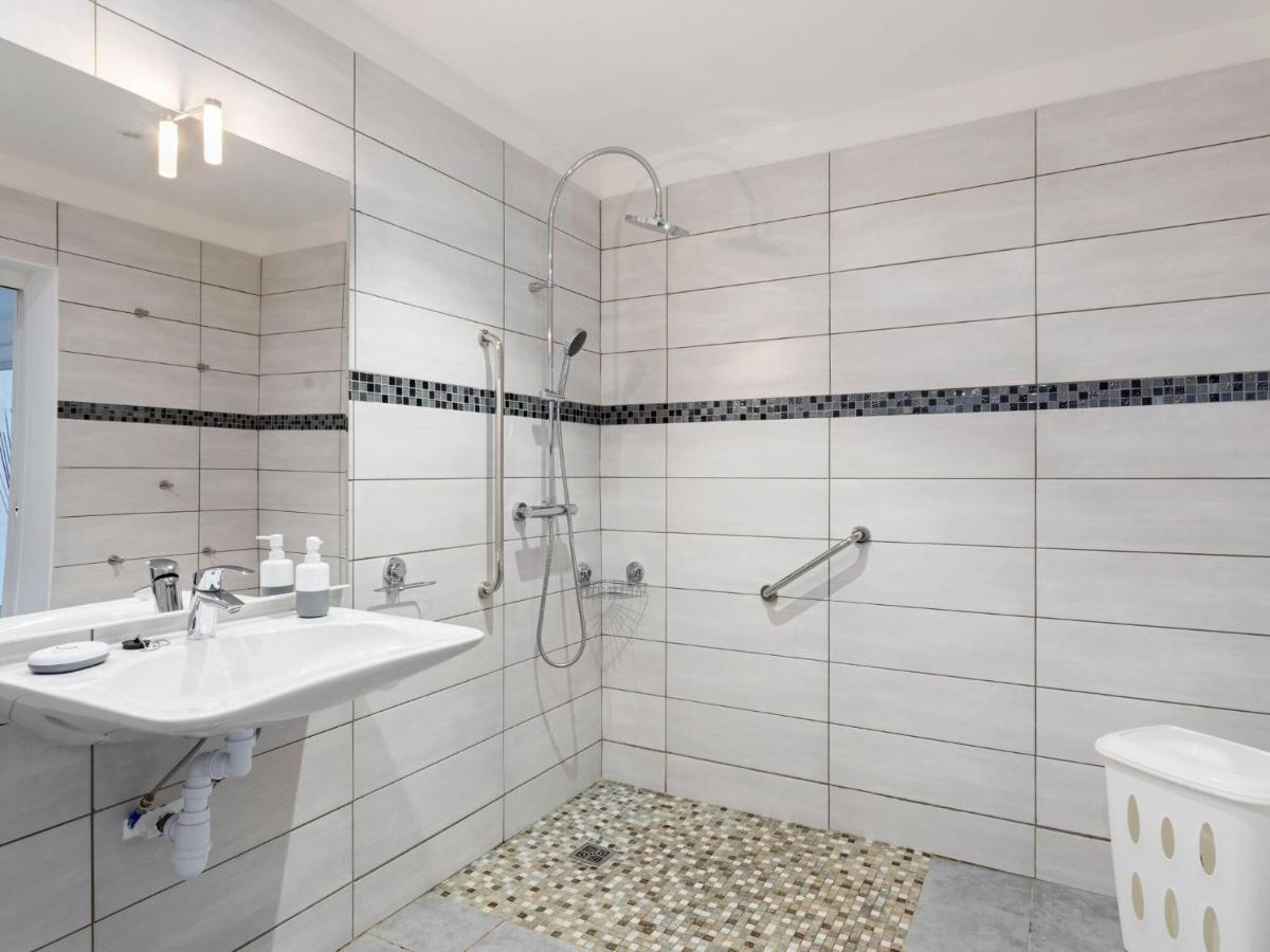 Comfortable Home In Drap With Swimming Pool 15 Km From Nice Exterior foto