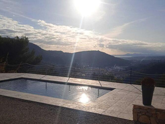 Comfortable Home In Drap With Swimming Pool 15 Km From Nice Exterior foto